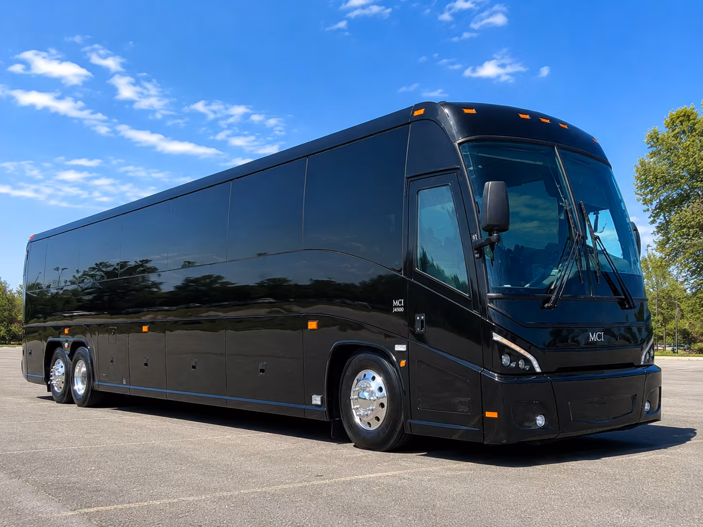 charter buses for large bachelor and bachelorette groups visiting the albuquerque international balloon fiesta
