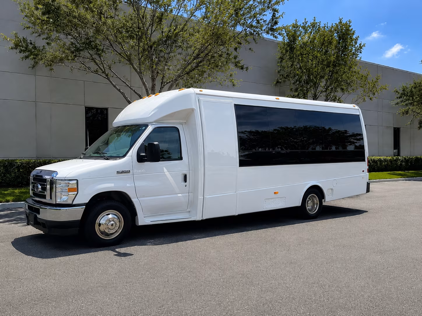 find the perfect transportation for your next bachelor or bachelorette party 2
