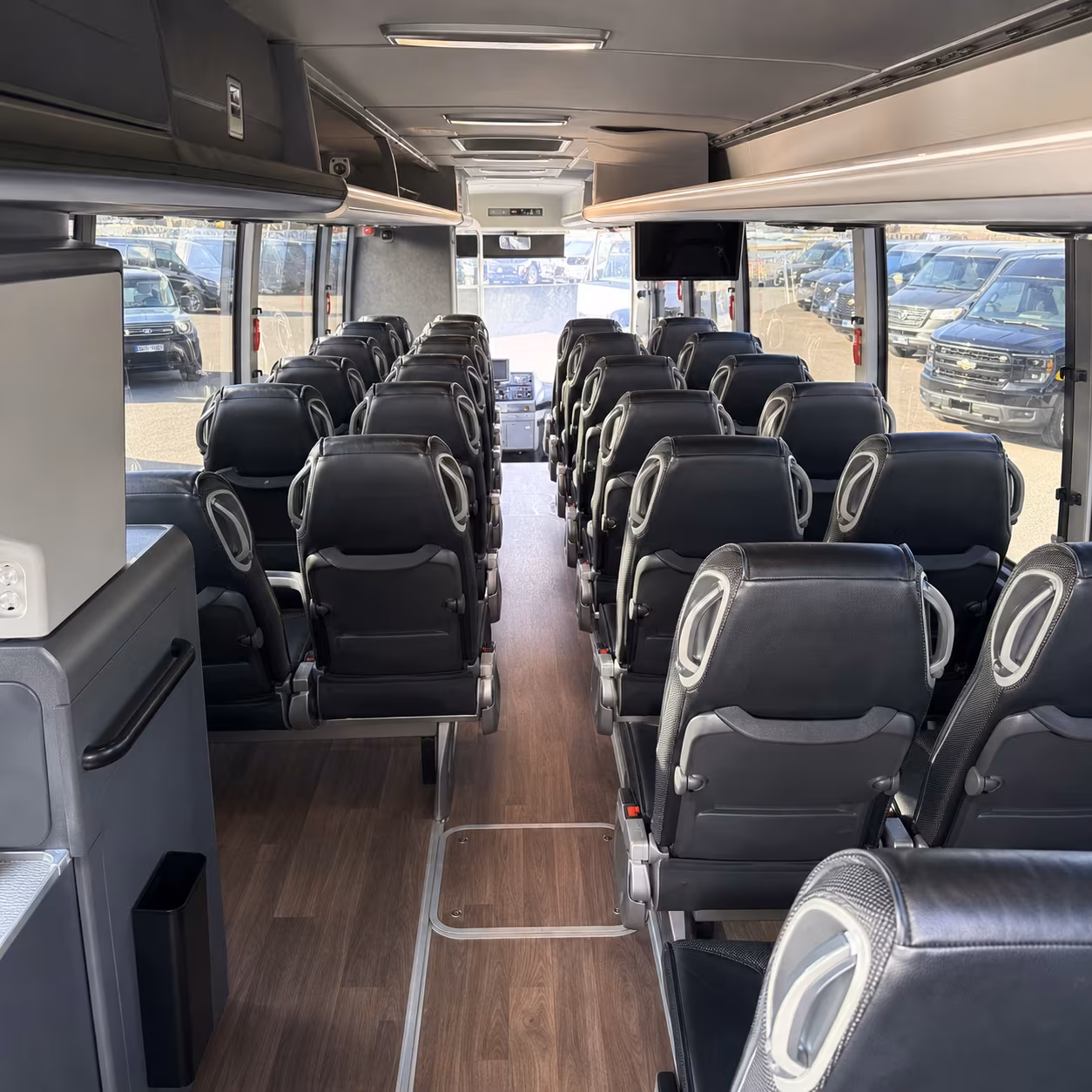 find the perfect transportation for your next convention or trade show 3