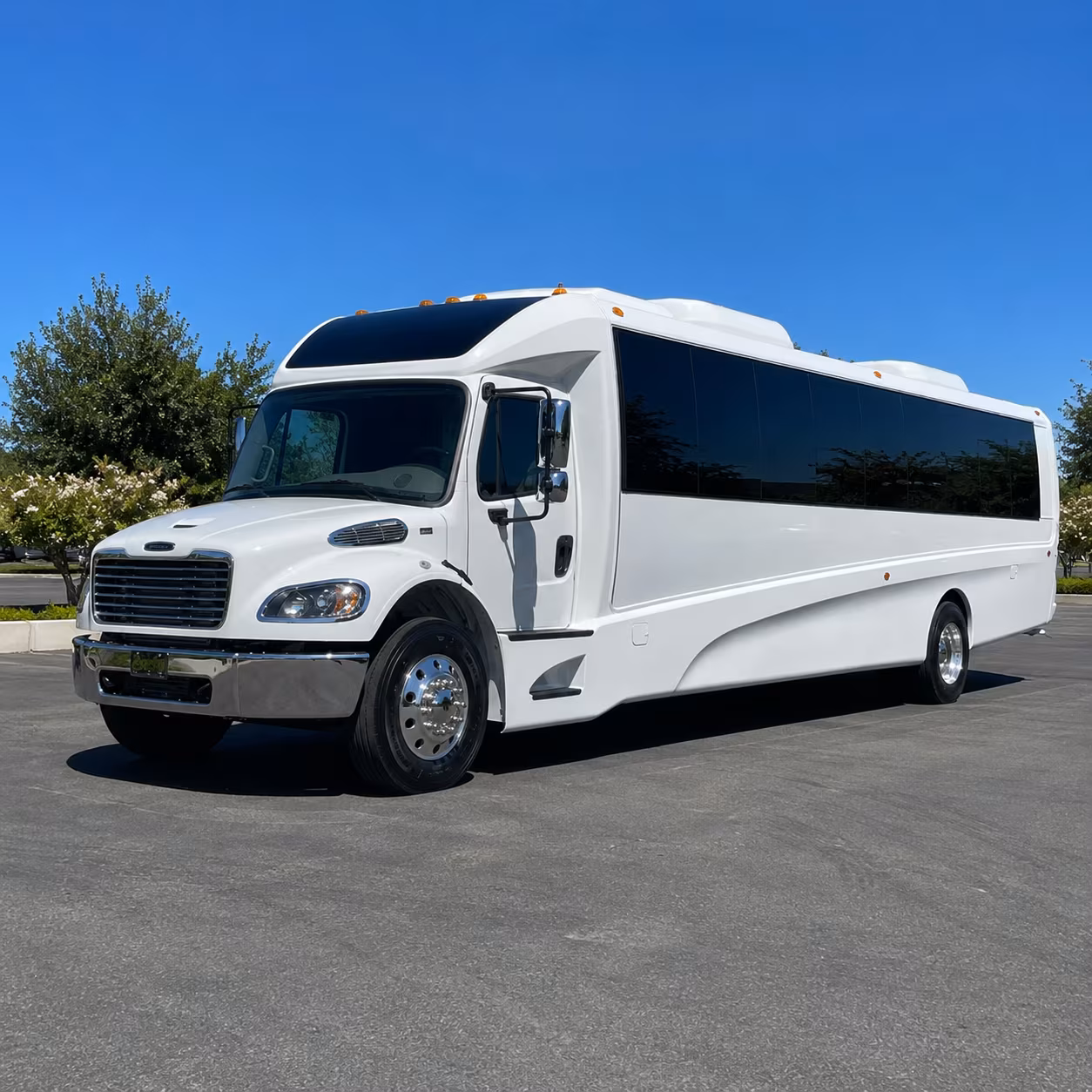 rio rancho 28 passenger minibus
